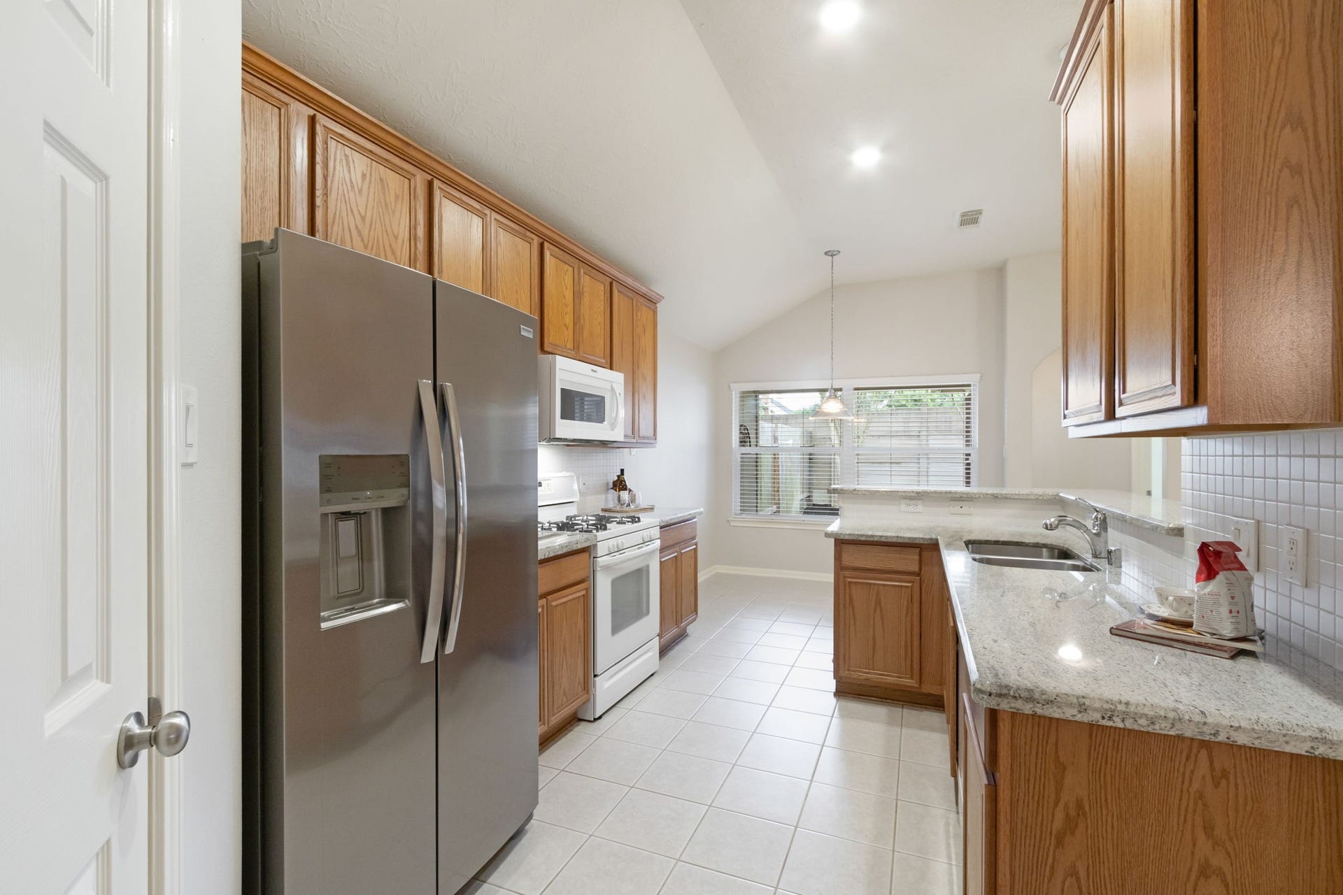 15839 Collinsville Drive, Tomball, TX 77377 15839 Collinsville Drive, Tomball, TX 77377