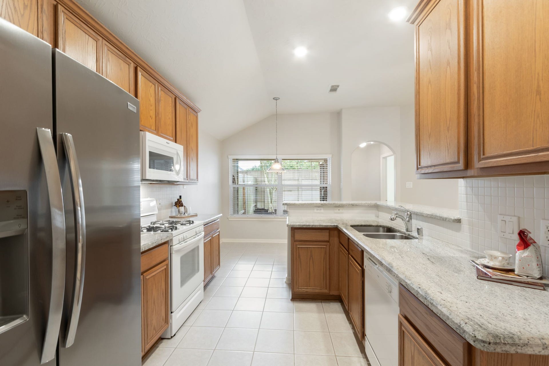 15839 Collinsville Drive, Tomball, TX 77377 15839 Collinsville Drive, Tomball, TX 77377