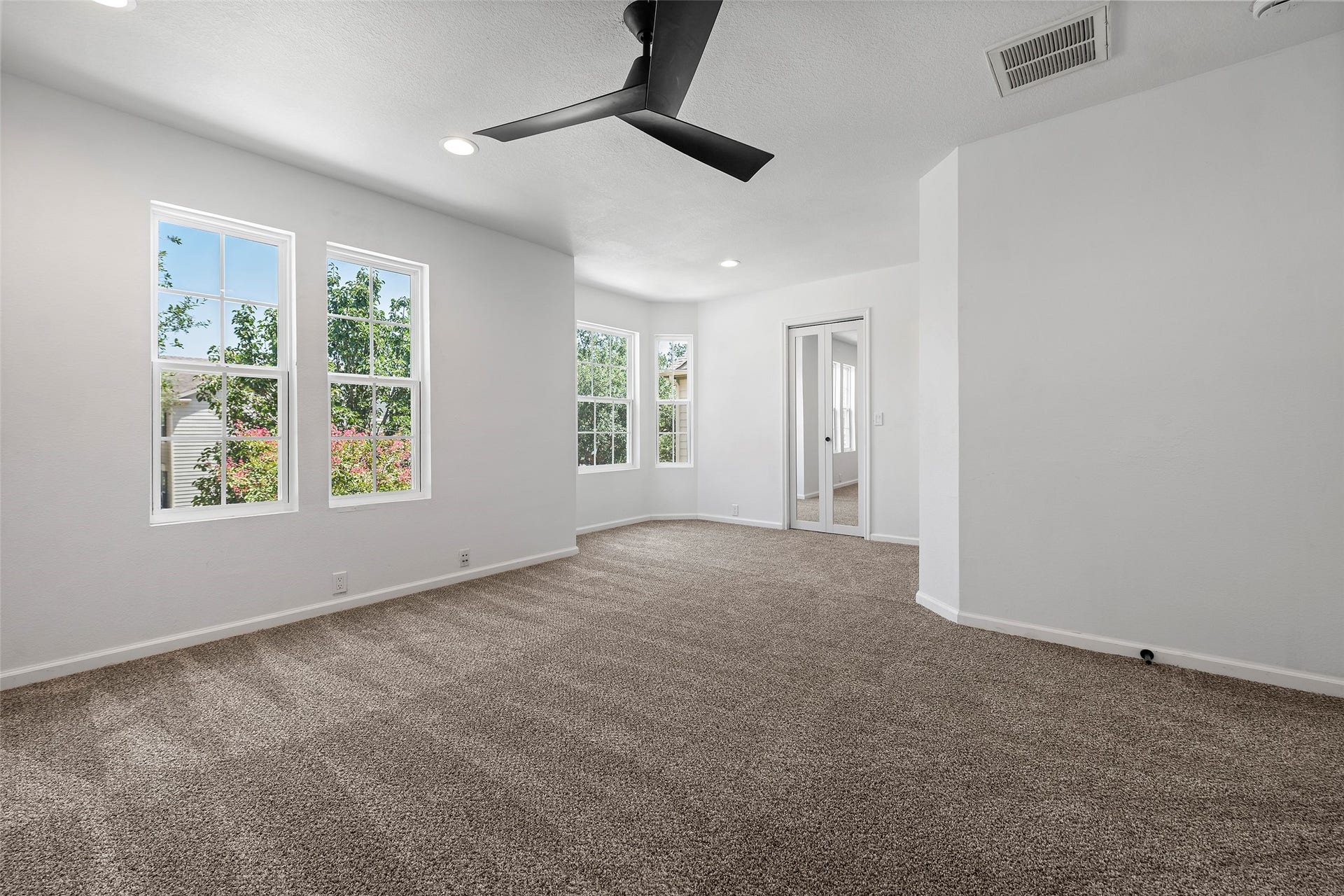 16879 Mammoth Springs Drive, Houston, TX 77095 16879 Mammoth Springs Drive, Houston, TX 77095