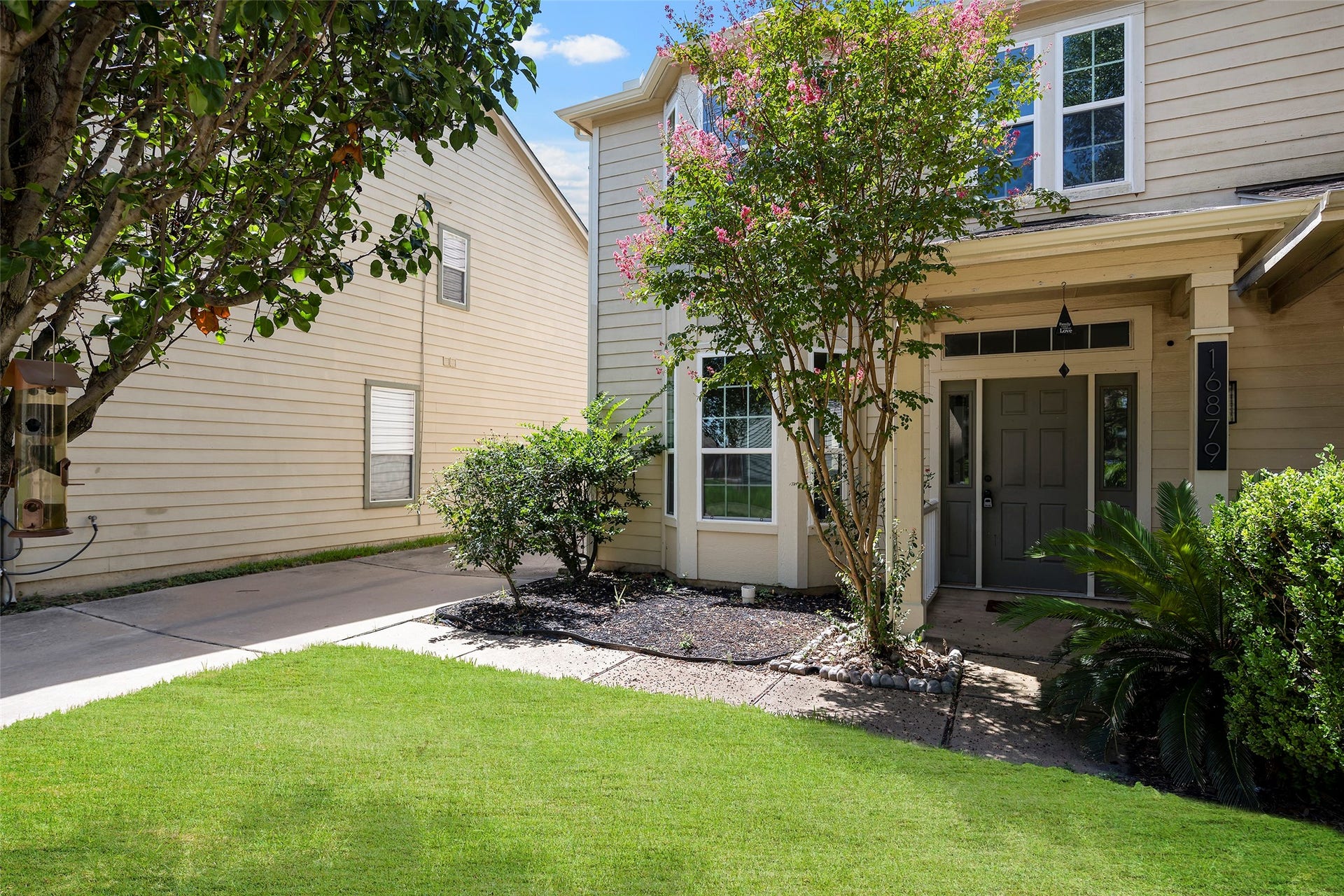 16879 Mammoth Springs Drive, Houston, TX 77095 16879 Mammoth Springs Drive, Houston, TX 77095