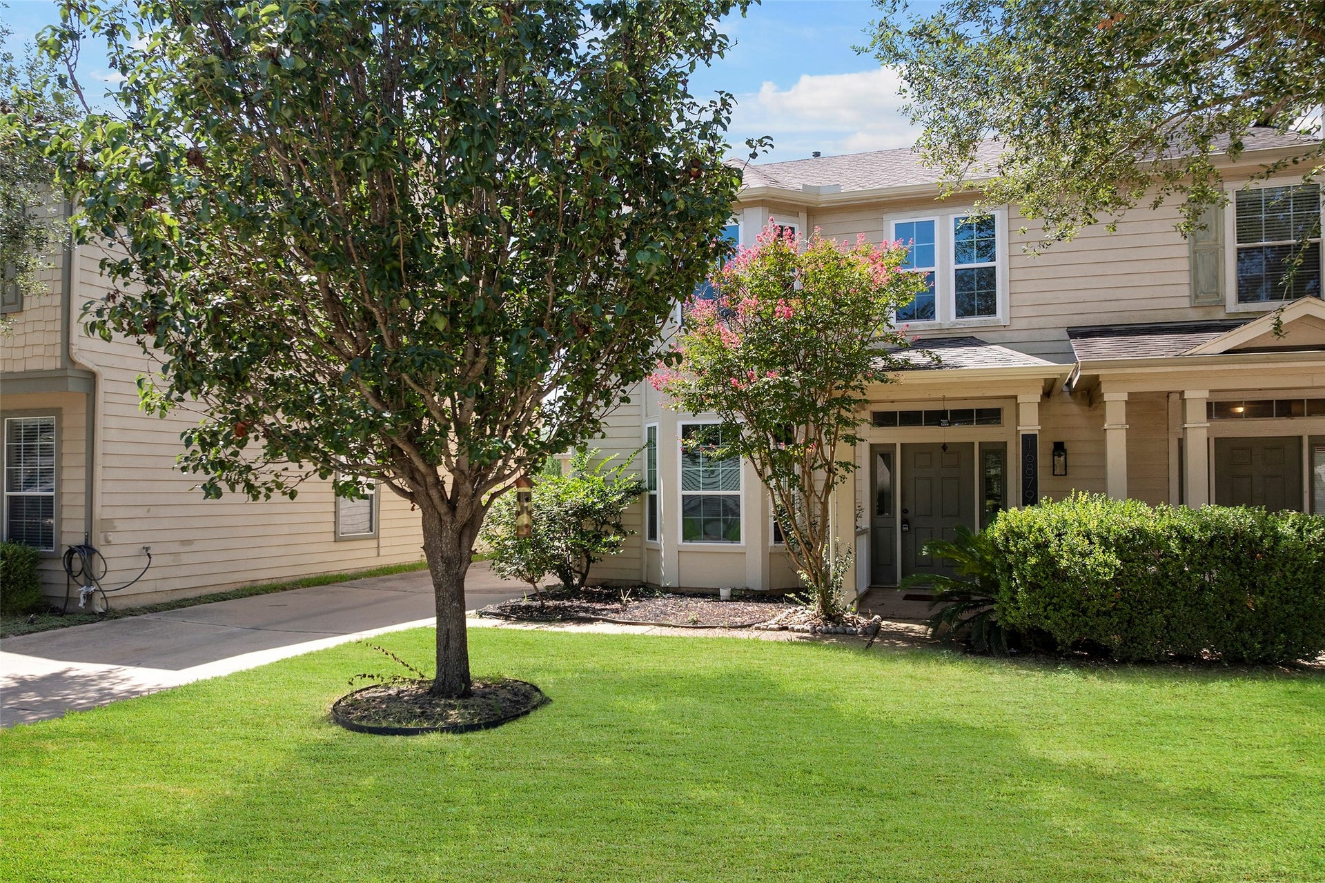 16879 Mammoth Springs Drive, Houston, TX 77095 16879 Mammoth Springs Drive, Houston, TX 77095