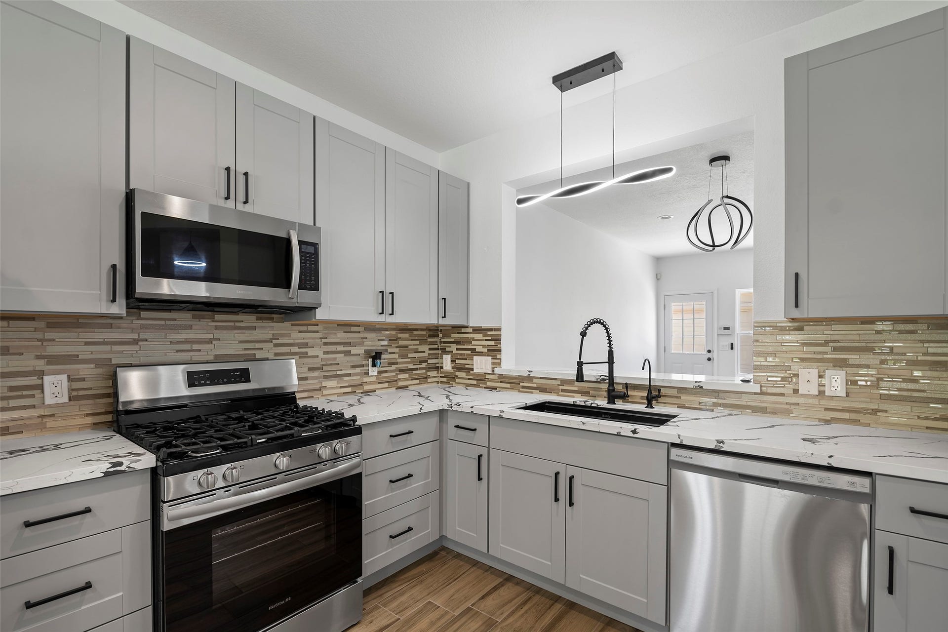 16879 Mammoth Springs Drive, Houston, TX 77095 16879 Mammoth Springs Drive, Houston, TX 77095