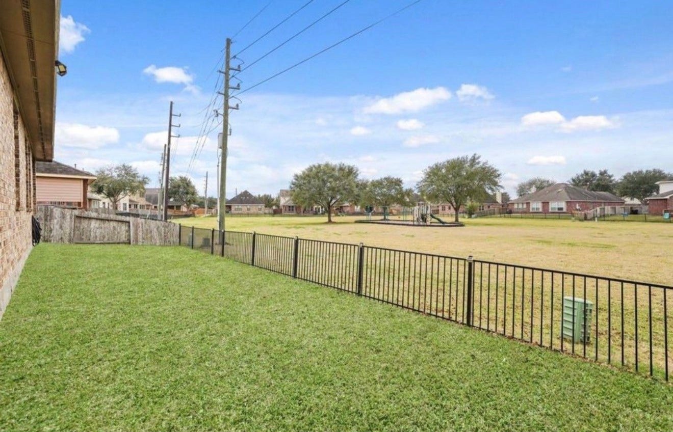 2027 Wembley Way, Rosenberg, TX 77471 2027 Wembley Way, Rosenberg, TX 77471
