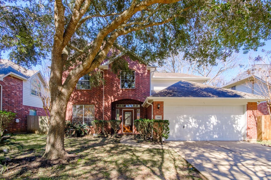 Property photo for 2918 Five Oaks Drive, Missouri City, TX