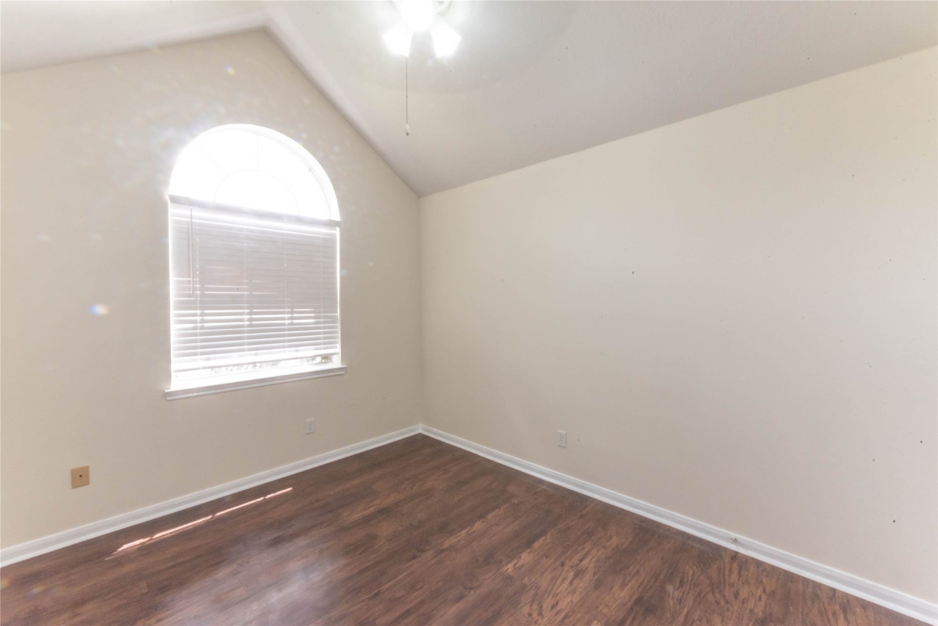 2106 Ledgecrest Drive, Houston, TX 77038 2106 Ledgecrest Drive, Houston, TX 77038