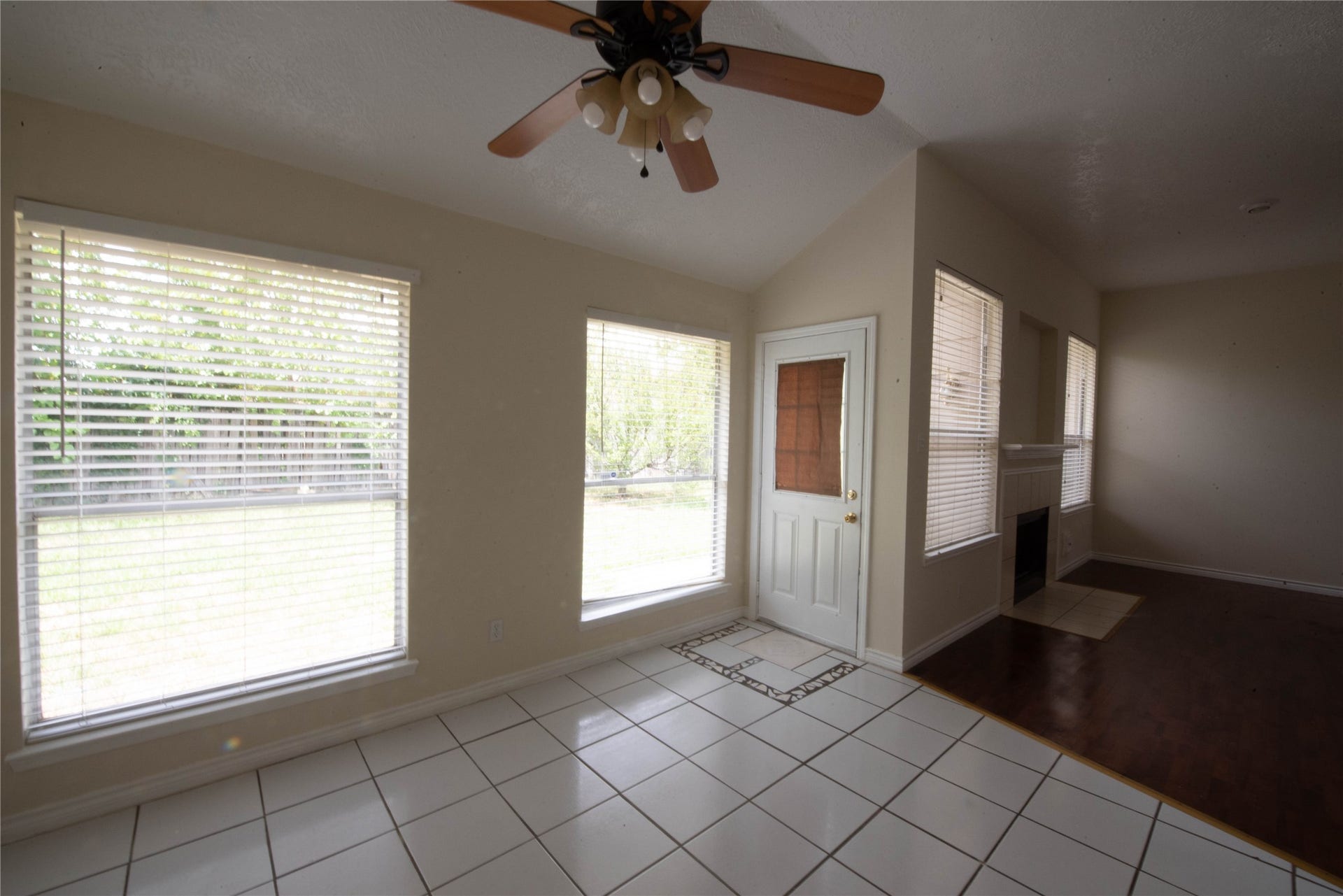 2106 Ledgecrest Drive, Houston, TX 77038 2106 Ledgecrest Drive, Houston, TX 77038