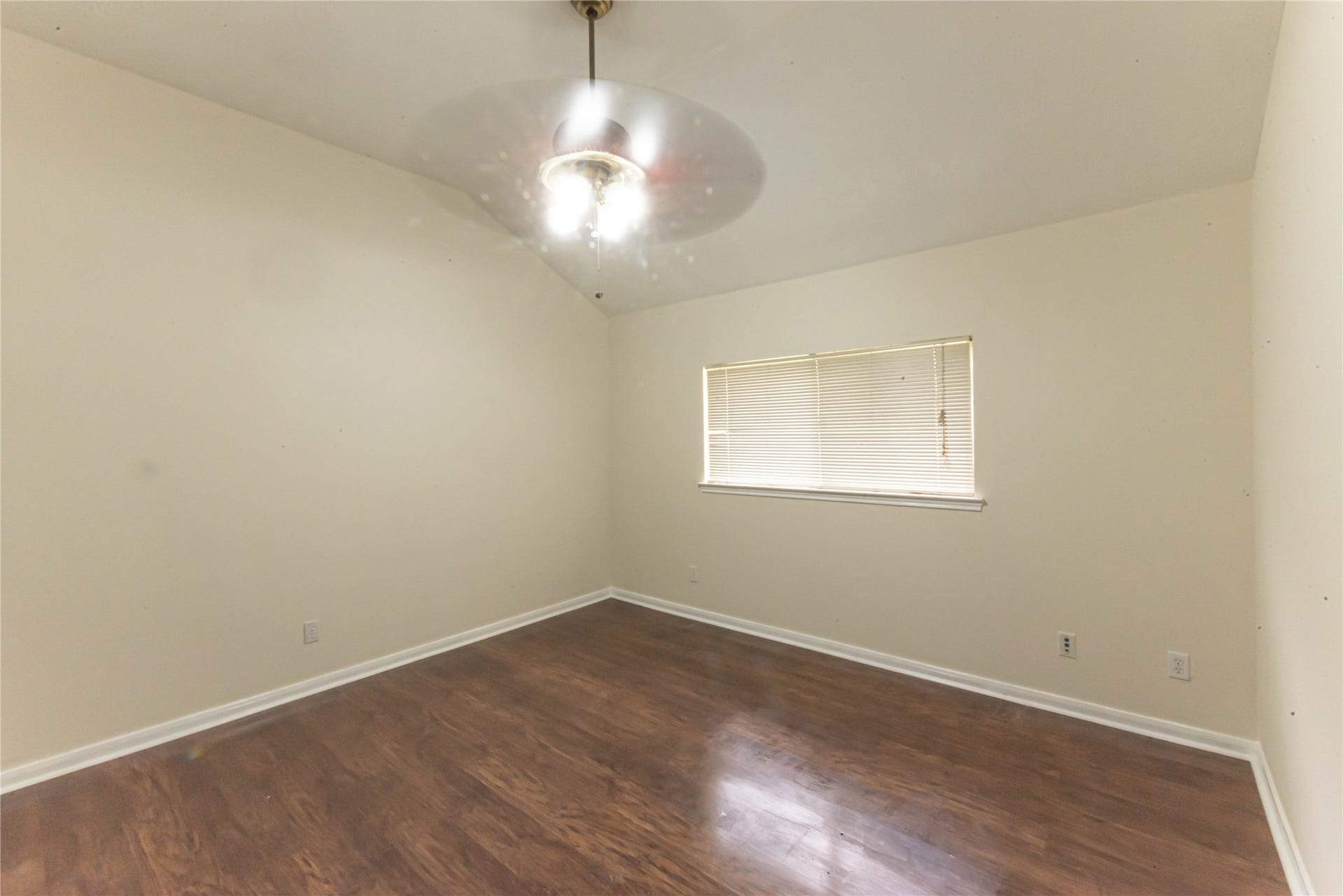 2106 Ledgecrest Drive, Houston, TX 77038 2106 Ledgecrest Drive, Houston, TX 77038