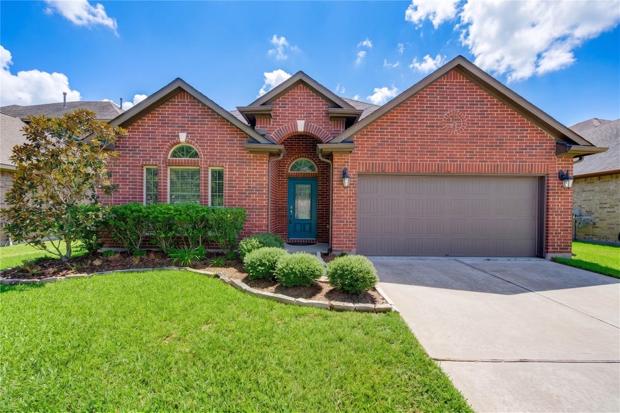 Property photo for 9802 Massanutten Lane, Richmond, TX
