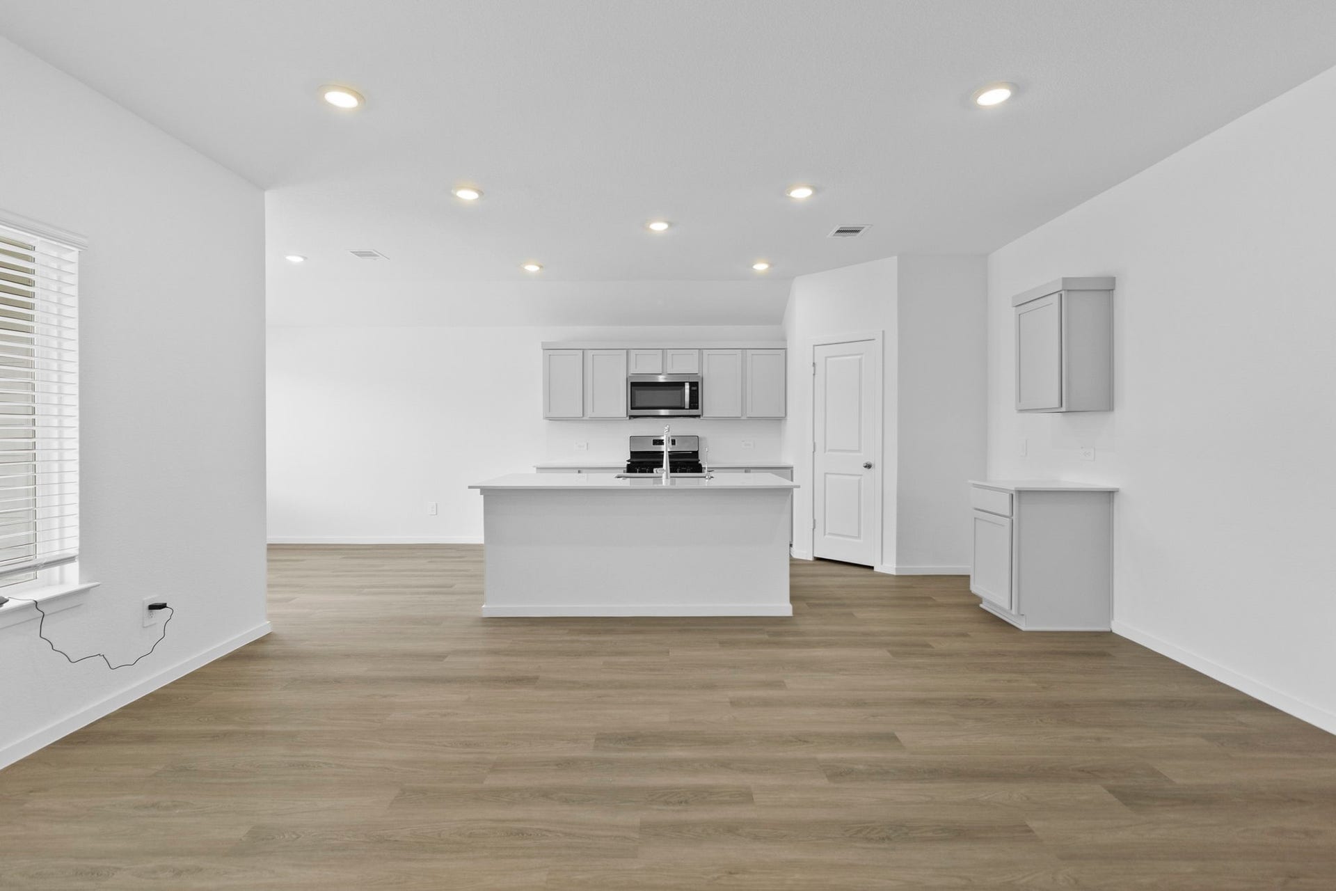 23555 Skyward Lane, Splendora, TX 77372 23555 Skyward Lane, Splendora, TX 77372