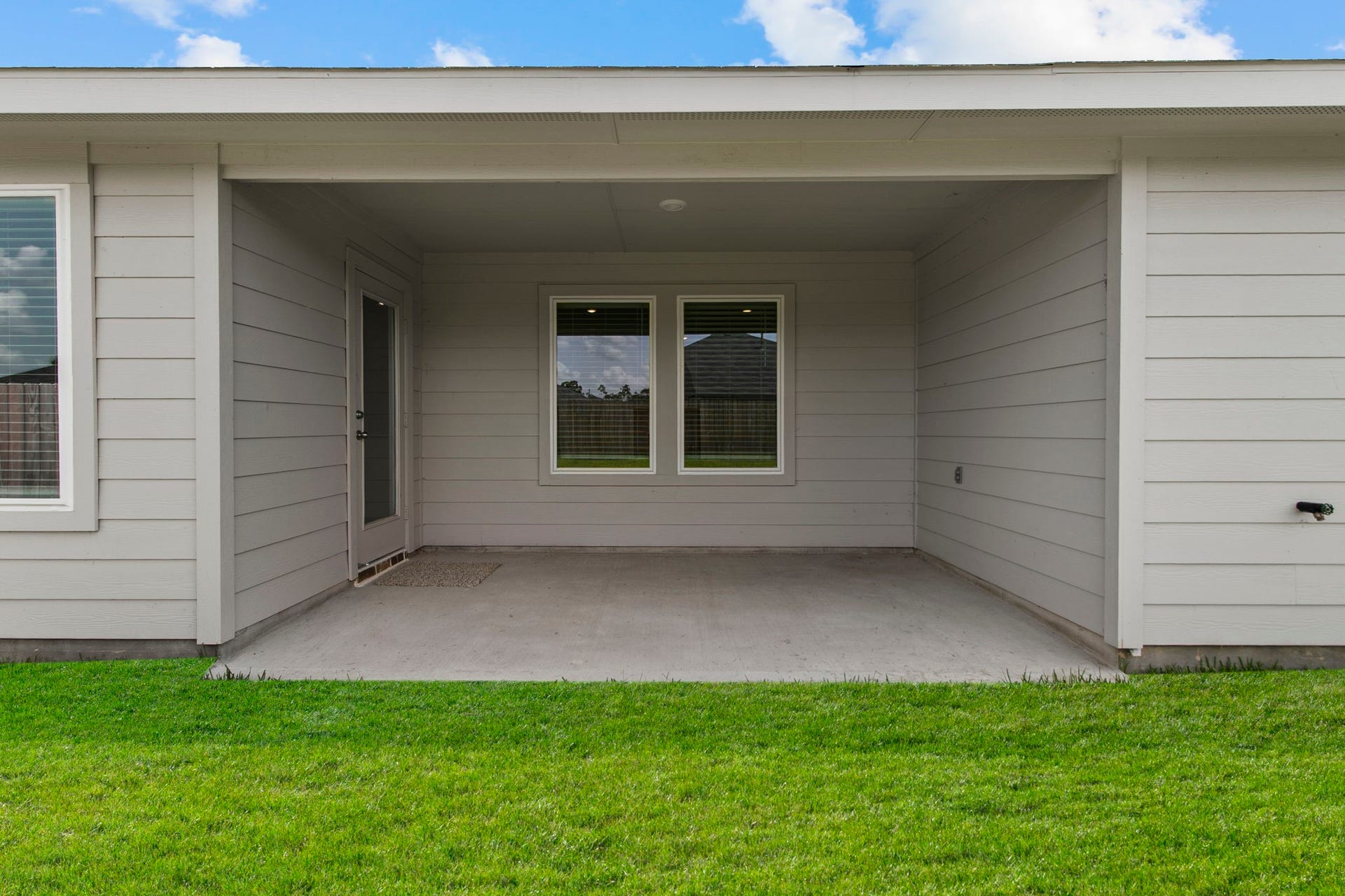 23555 Skyward Lane, Splendora, TX 77372 23555 Skyward Lane, Splendora, TX 77372