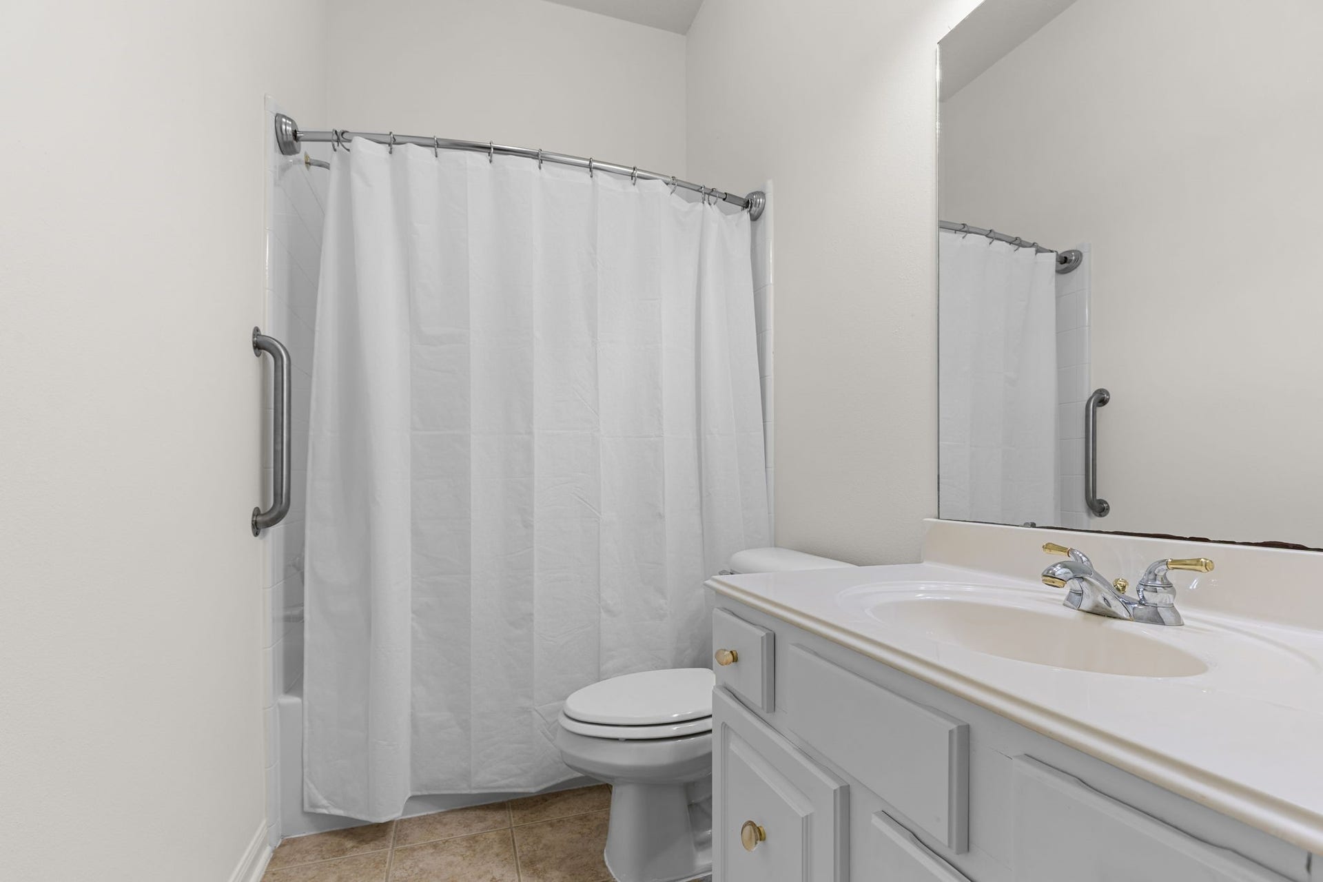 2404 S Venice Drive, Pearland, TX 77581 2404 S Venice Drive, Pearland, TX 77581