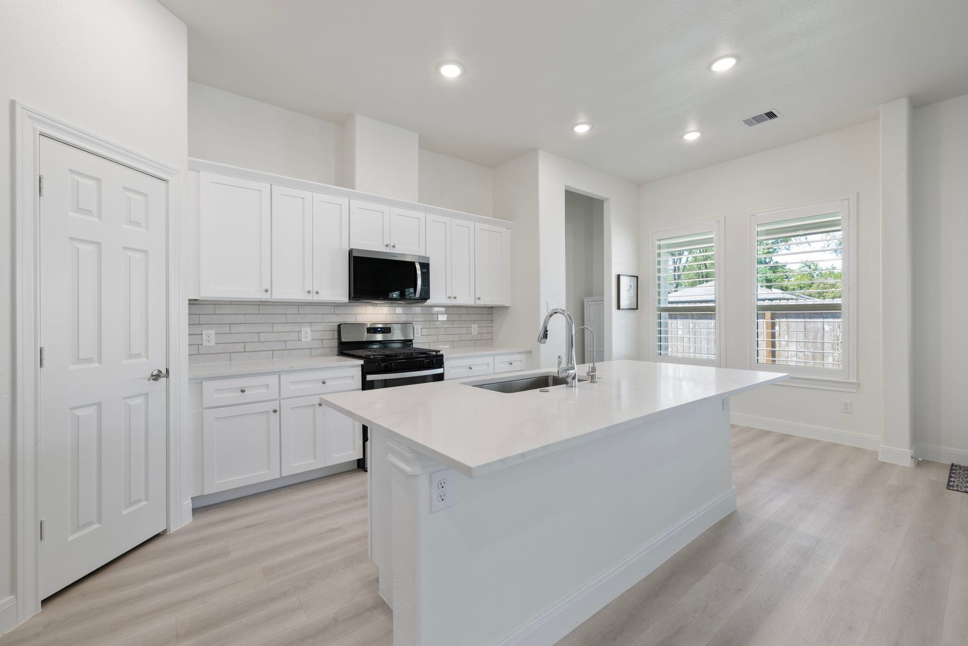 12893 Orion Court, Willis, TX 77318 12893 Orion Court, Willis, TX 77318