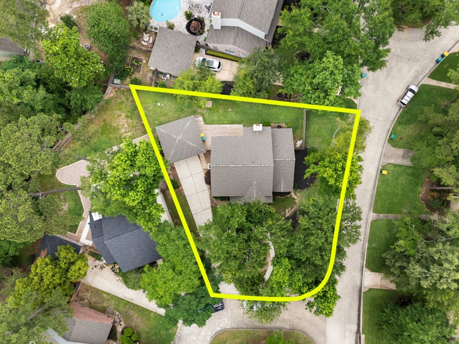 Property photo for 59 Fire Flicker Place, The Woodlands, TX