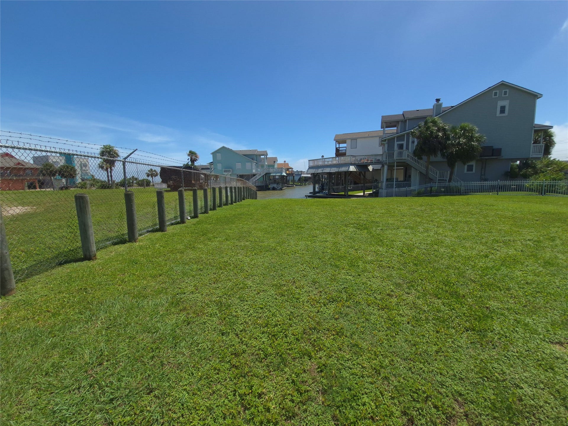 TBD lot 2 Tiki Island Kona or IH45, Tiki Island, TX 77554 TBD lot 2 Tiki Island Kona or IH45, Tiki Island, TX 77554