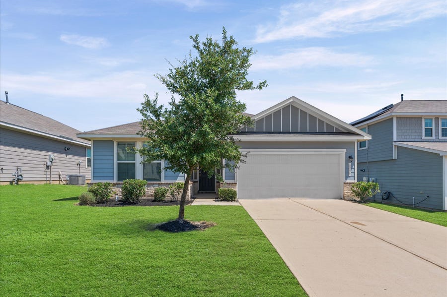 Property photo for 40219 S Hill Pass, Magnolia, TX