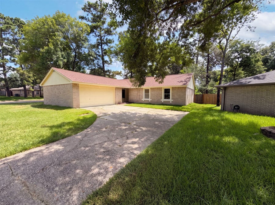 Property photo for 17014 Fid Court, Crosby, TX