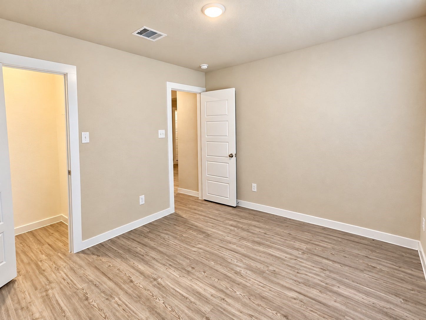 Front bedroom