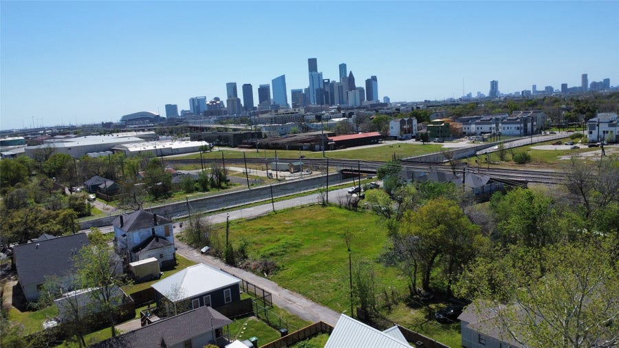 Property photo for 0 Semmes Street, Houston, TX
