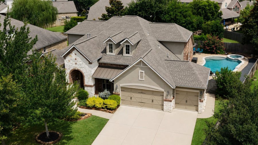 Property photo for 9614 Blackberry Terrace Drive, Spring, TX