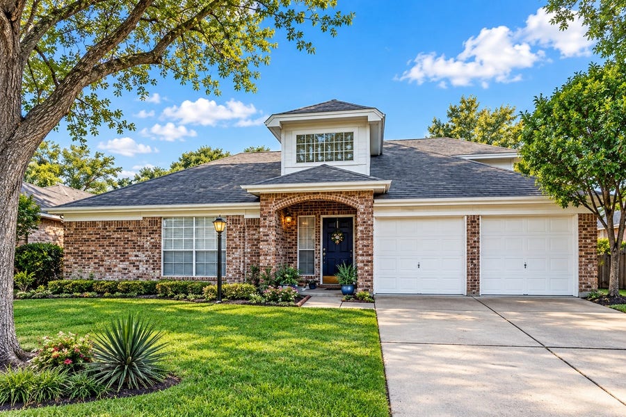 Property photo for 17522 Masonridge Drive, Houston, TX