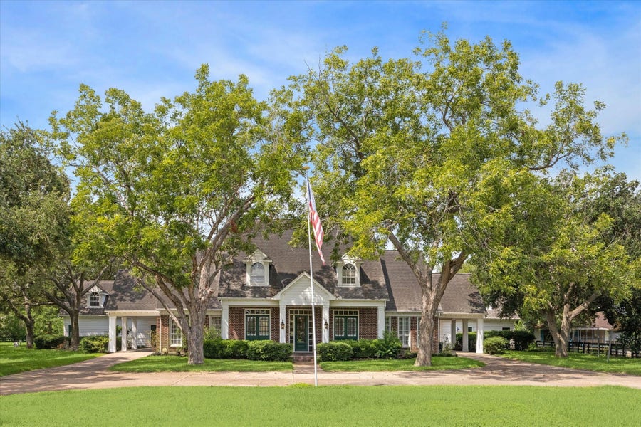 Property photo for 3577 Katy Hockley Road, Katy, TX