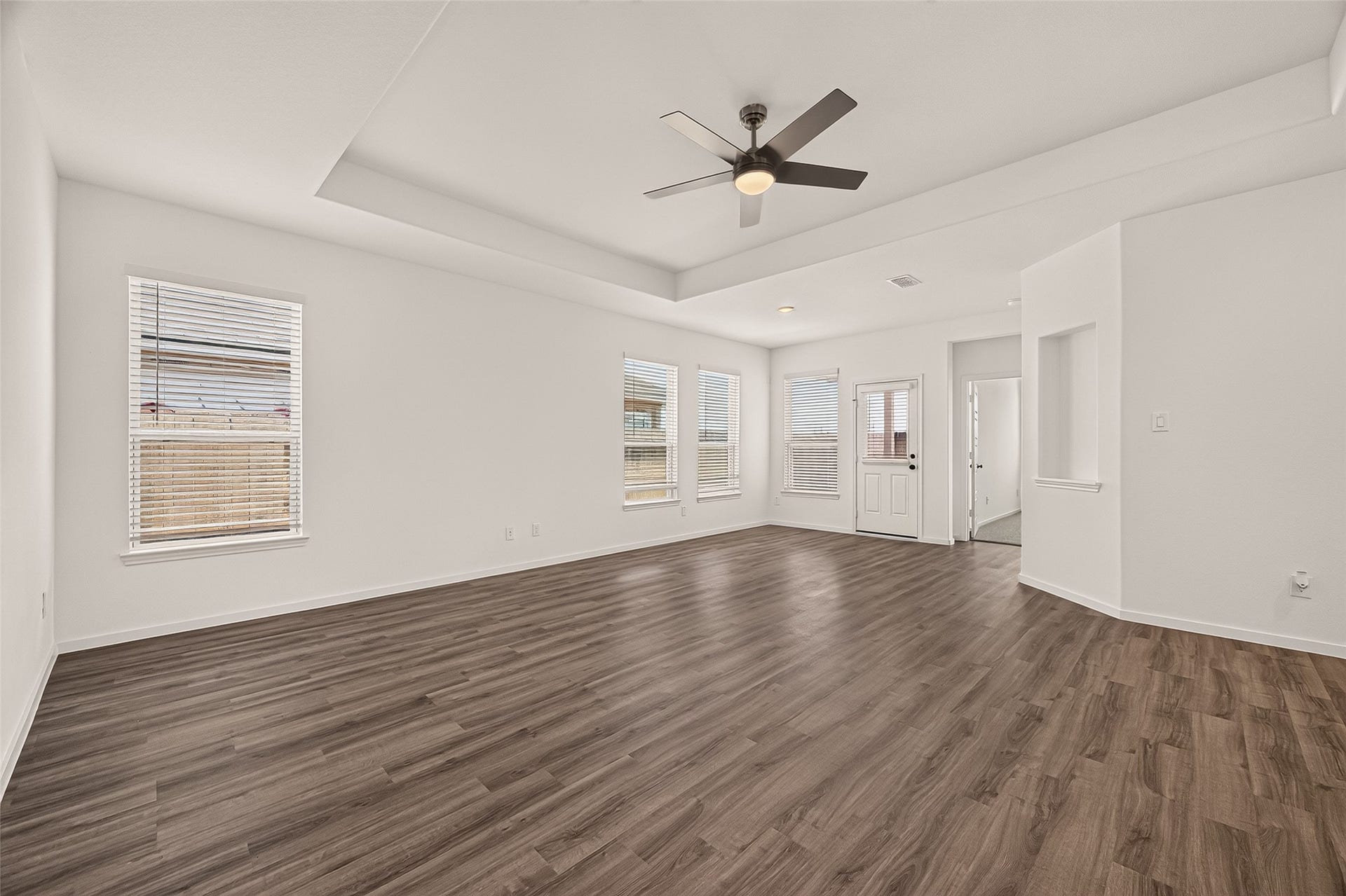 2814 Rockwood Drive, Iowa Colony, TX 77583 2814 Rockwood Drive, Iowa Colony, TX 77583