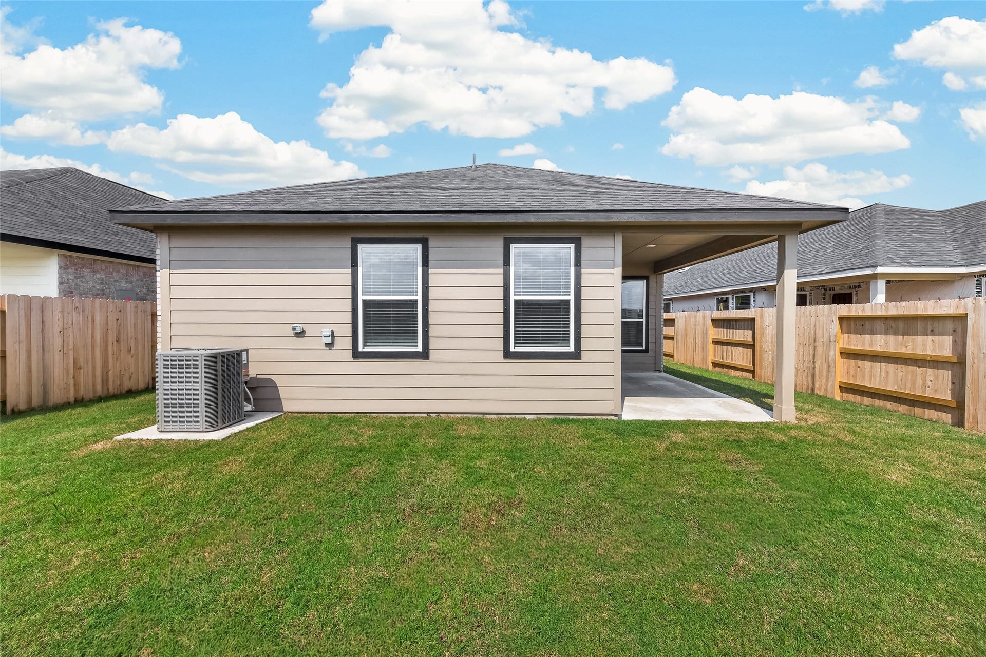 2814 Rockwood Drive, Iowa Colony, TX 77583 2814 Rockwood Drive, Iowa Colony, TX 77583