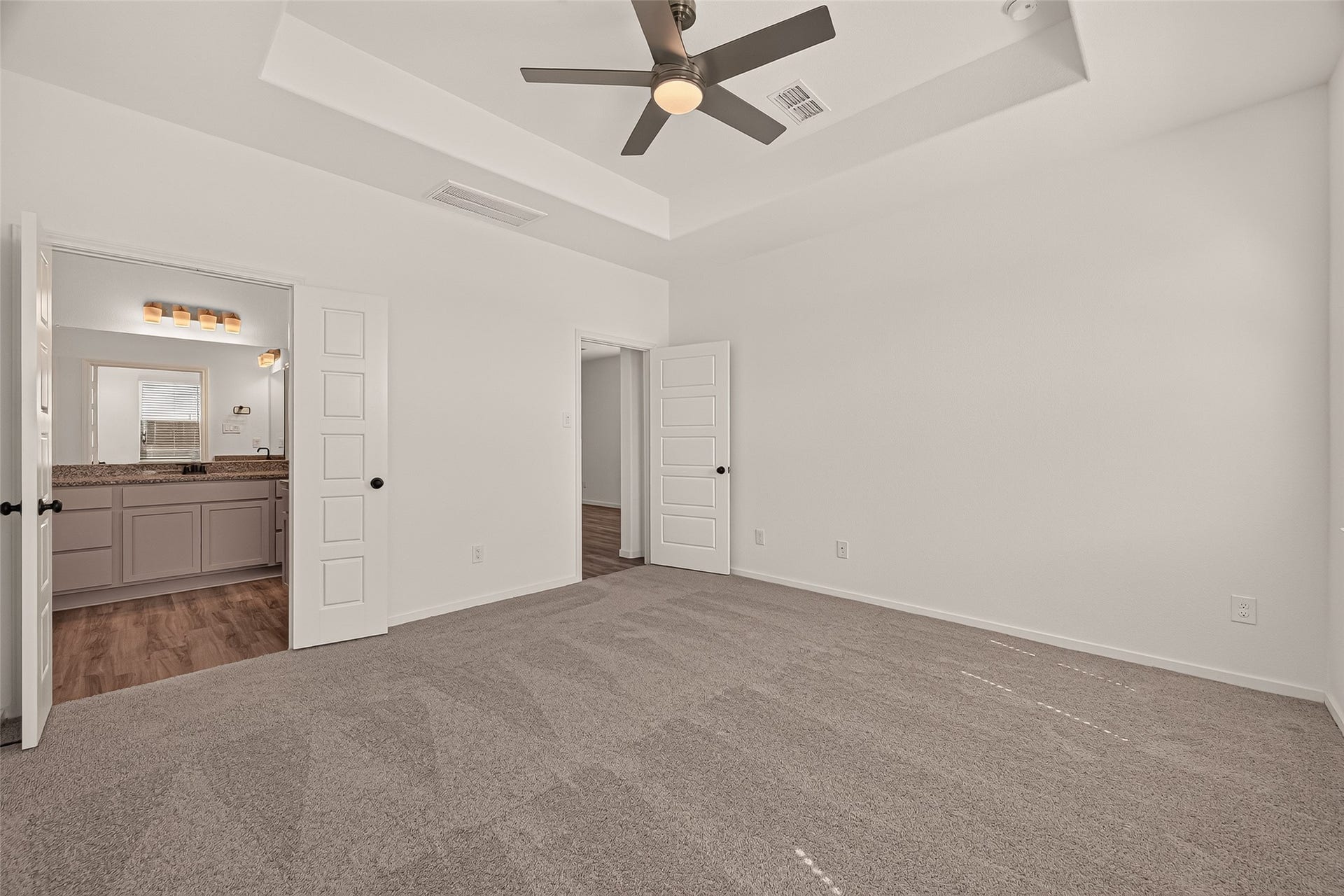 2814 Rockwood Drive, Iowa Colony, TX 77583 2814 Rockwood Drive, Iowa Colony, TX 77583