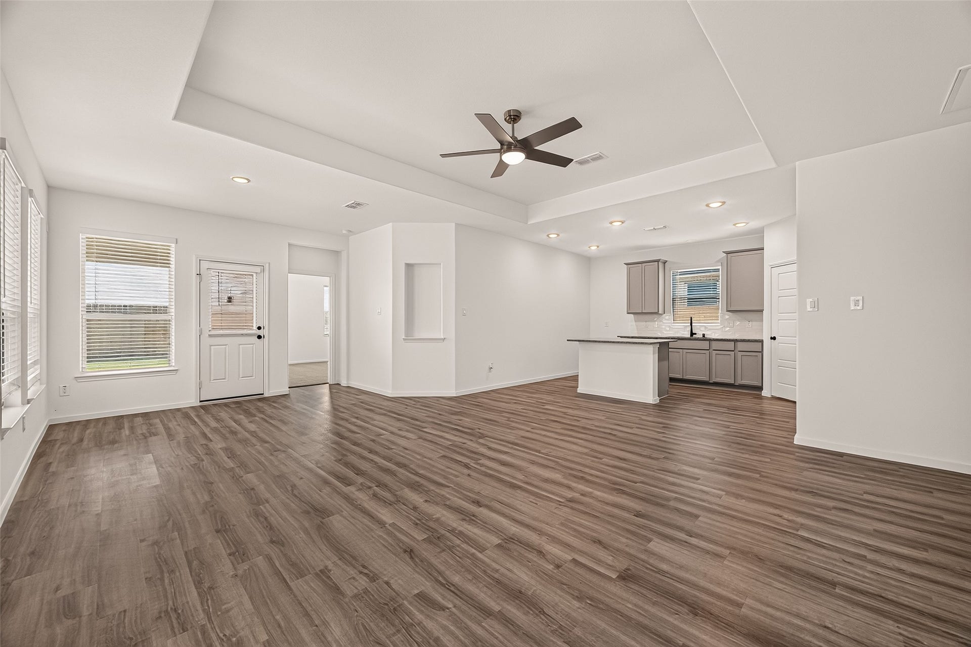2814 Rockwood Drive, Iowa Colony, TX 77583 2814 Rockwood Drive, Iowa Colony, TX 77583
