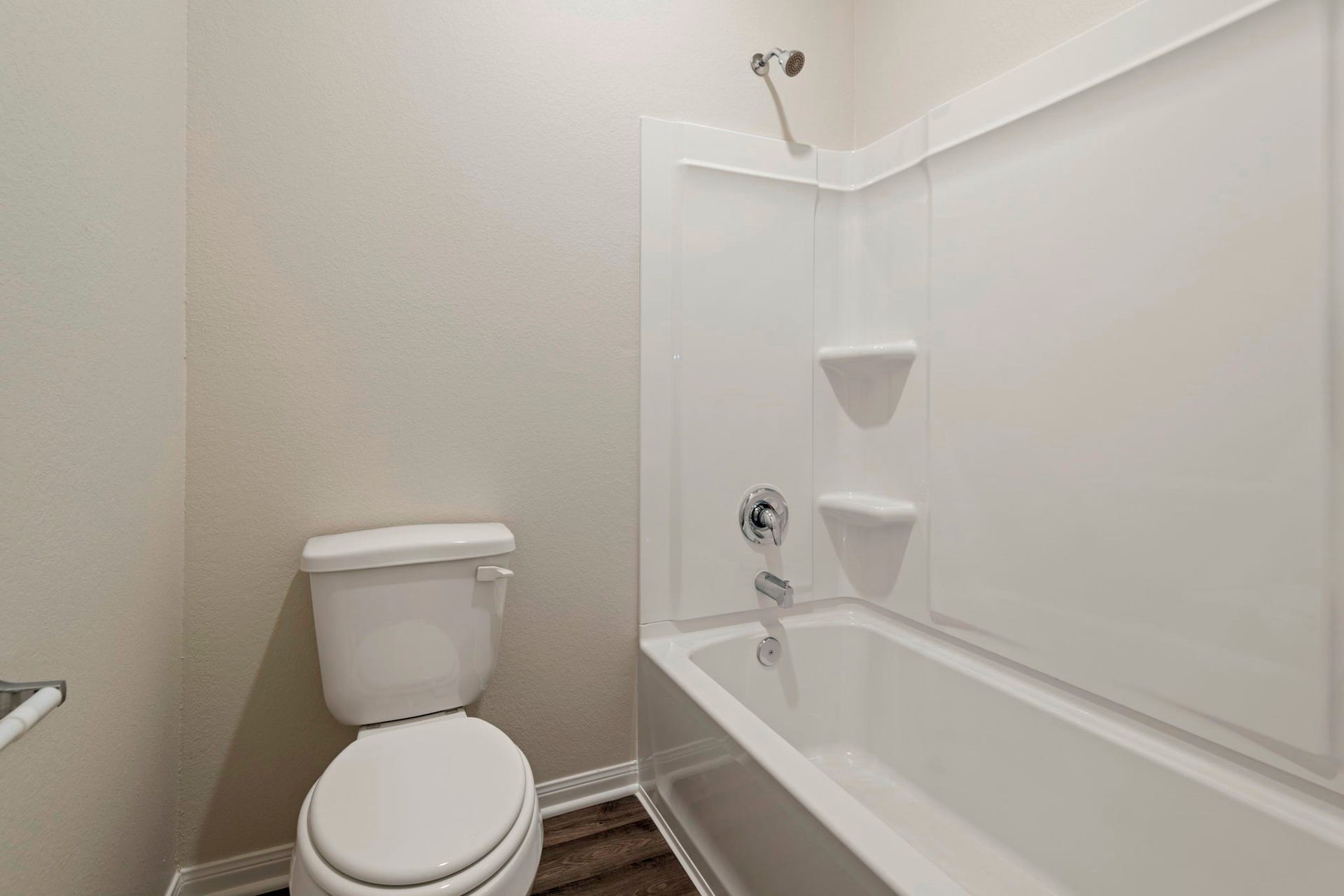 8207 Alpine Bearberry Drive, Houston, TX 77016 8207 Alpine Bearberry Drive, Houston, TX 77016