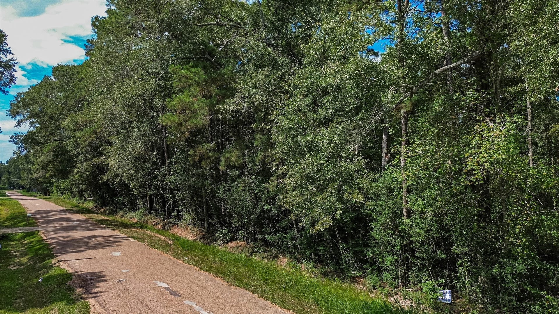 14557 Short Lake, Splendora, TX 77372 14557 Short Lake, Splendora, TX 77372