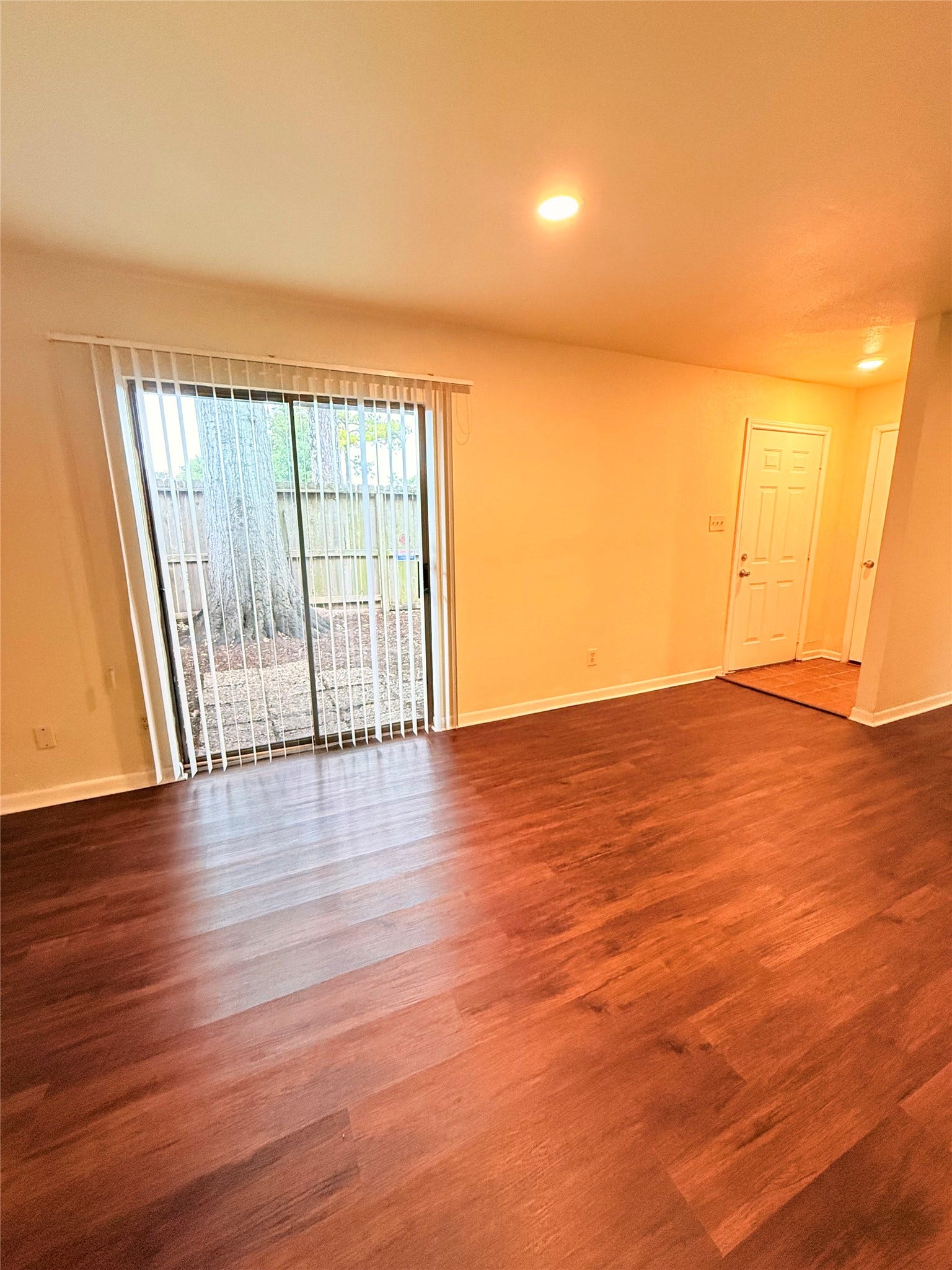 6401 Deihl Road, #804, Houston, TX 77092 6401 Deihl Road, #804, Houston, TX 77092