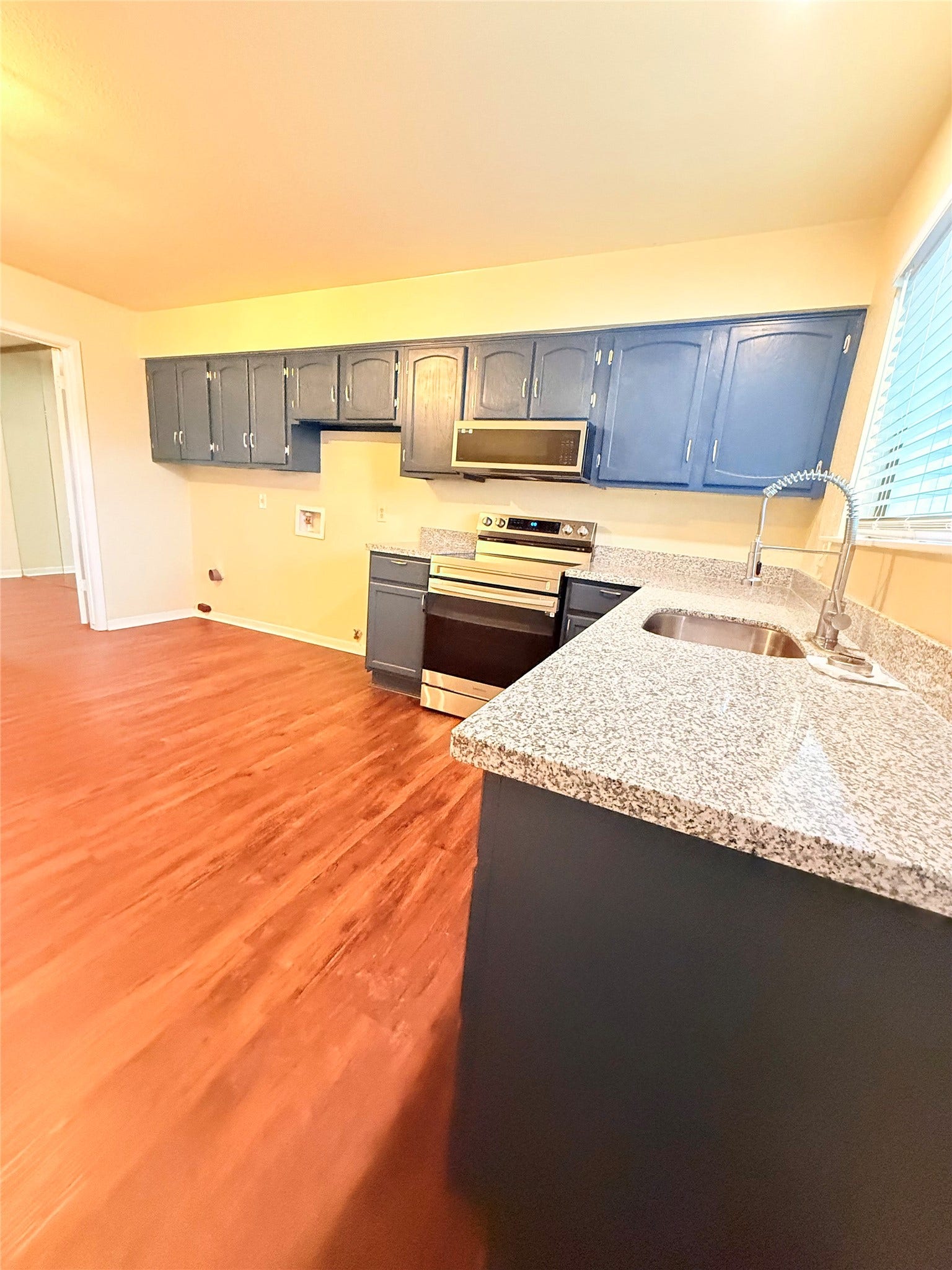 6401 Deihl Road, #804, Houston, TX 77092 6401 Deihl Road, #804, Houston, TX 77092