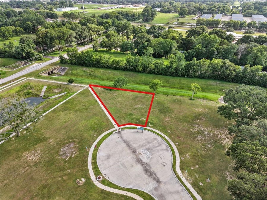 Property photo for 611 Acorn Creek Way, League City, TX