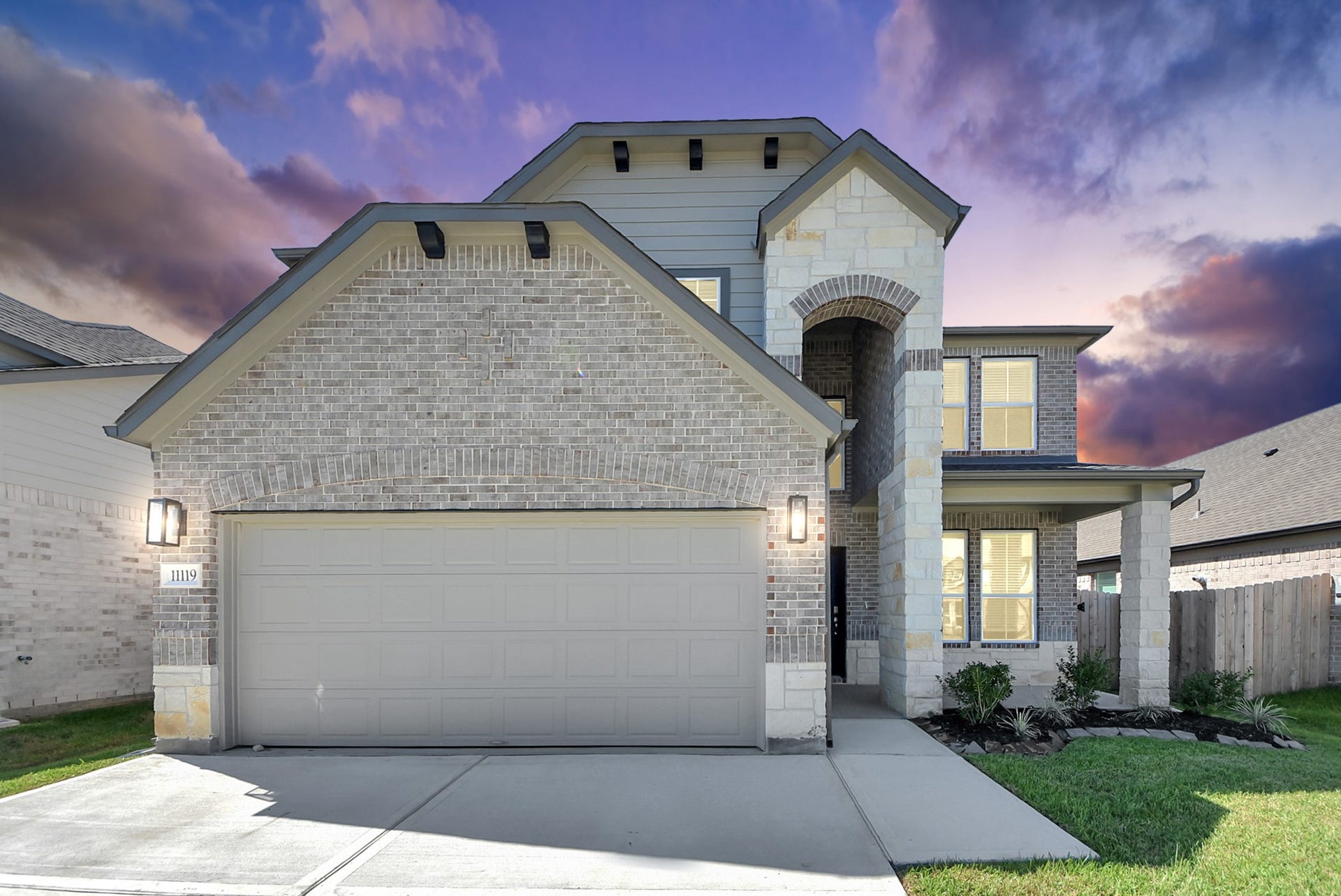 11119 Rose River Drive, Houston, TX 77044 Welcome home to 11119 Rose River Drive.