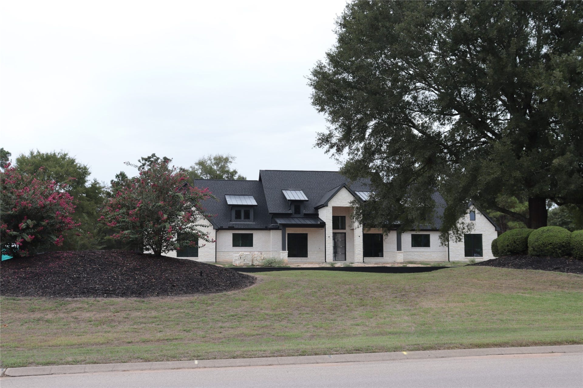 9211 Grand Lake Estates Drive, Montgomery, TX 77316 9211 Grand Lake Estates Drive, Montgomery, TX 77316