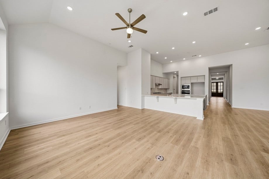 41715 Big Red Drive, Montgomery, TX 77316 Family Room