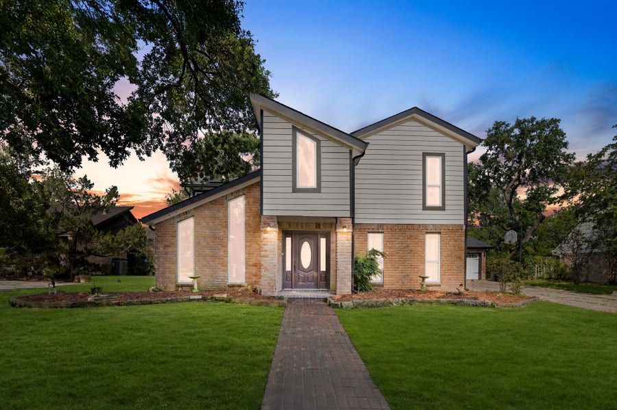 Property photo for 20407 Spoonwood Drive, Humble, TX