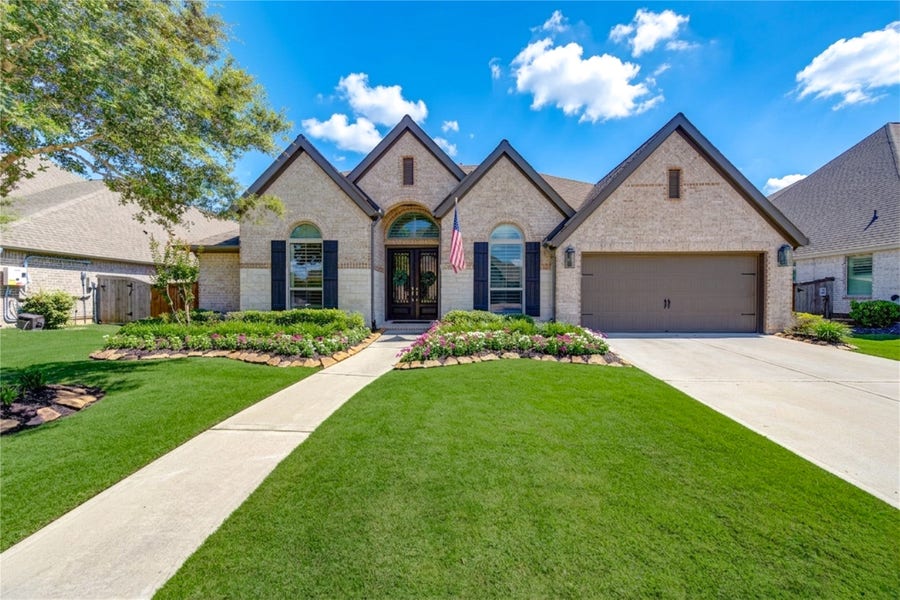 Property photo for 30411 Garden Glenn Court, Fulshear, TX
