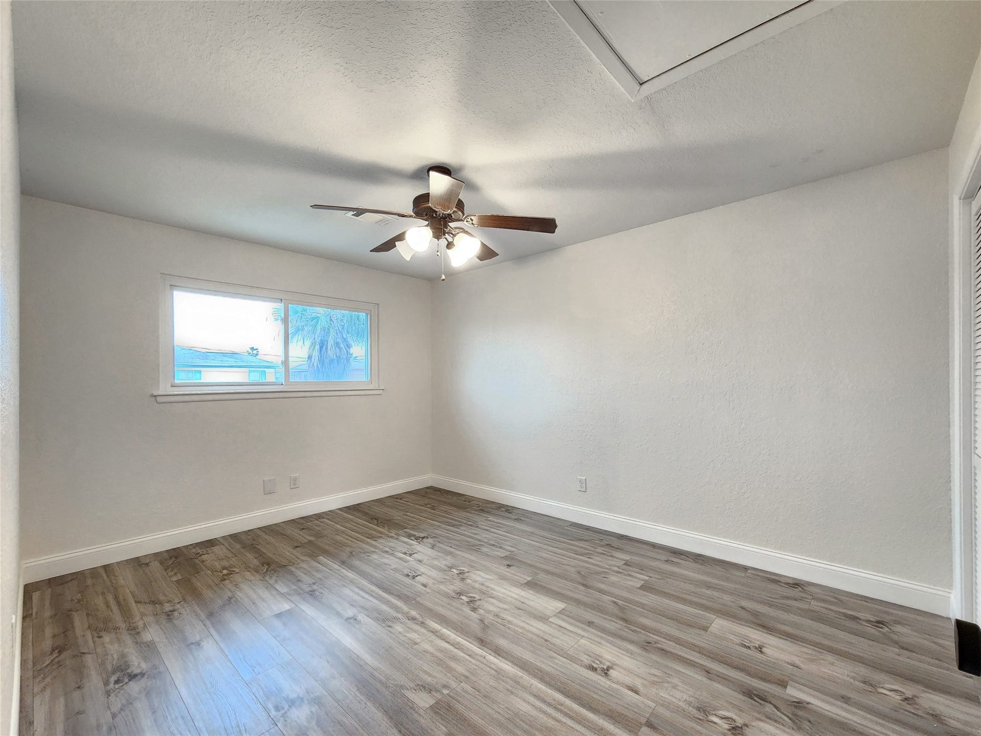 288 Ling Street, Bayou Vista, TX 77563 288 Ling Street, Bayou Vista, TX 77563