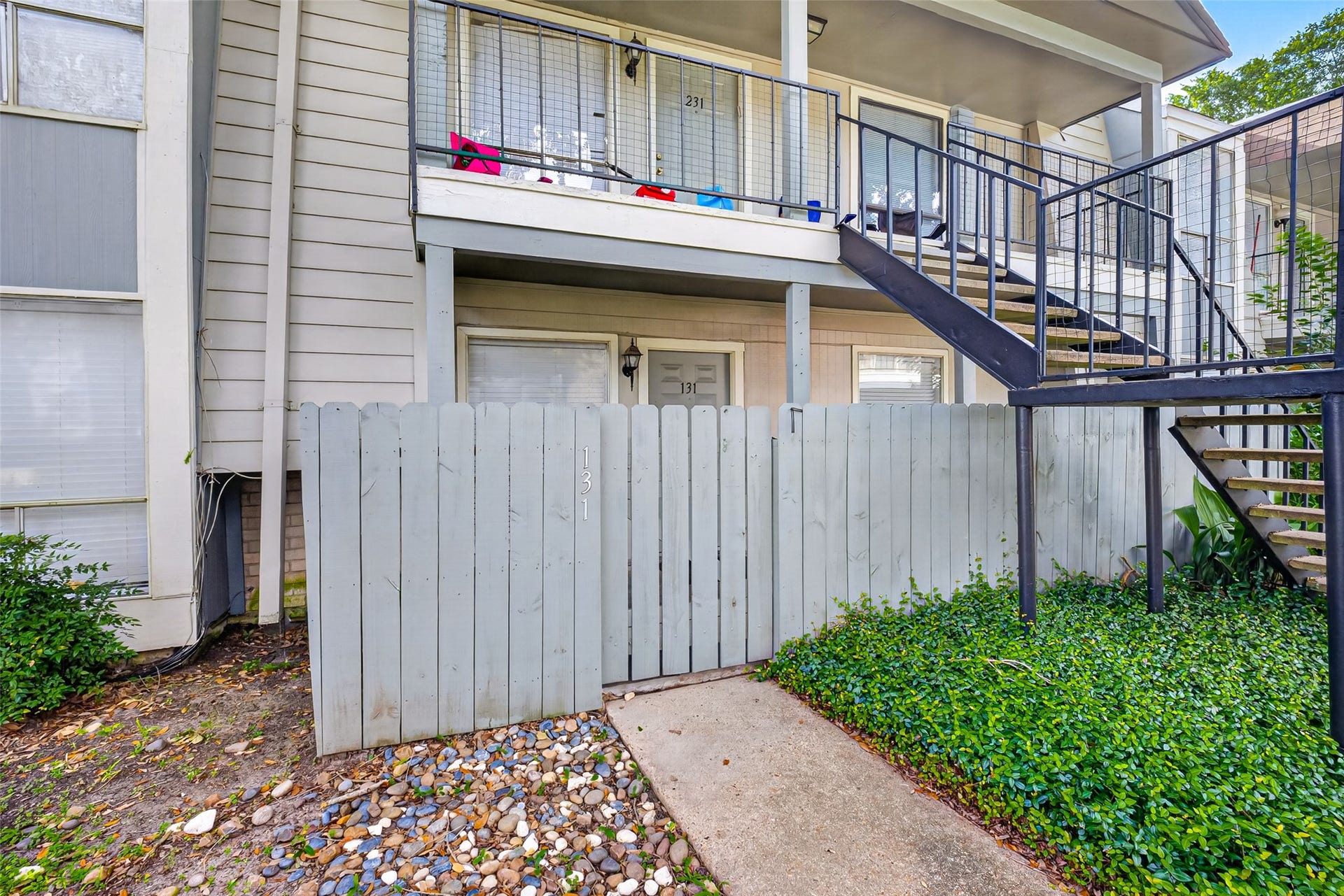 5929 Queensloch Drive, #131, Houston, TX 77096 5929 Queensloch Drive, #131, Houston, TX 77096