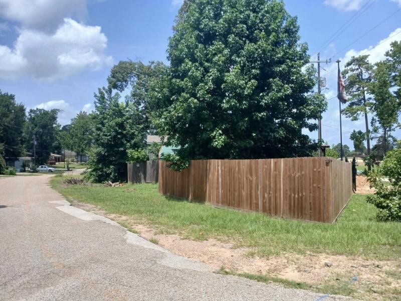 16623 Eastchase, Montgomery, TX 77316 16623 Eastchase, Montgomery, TX 77316