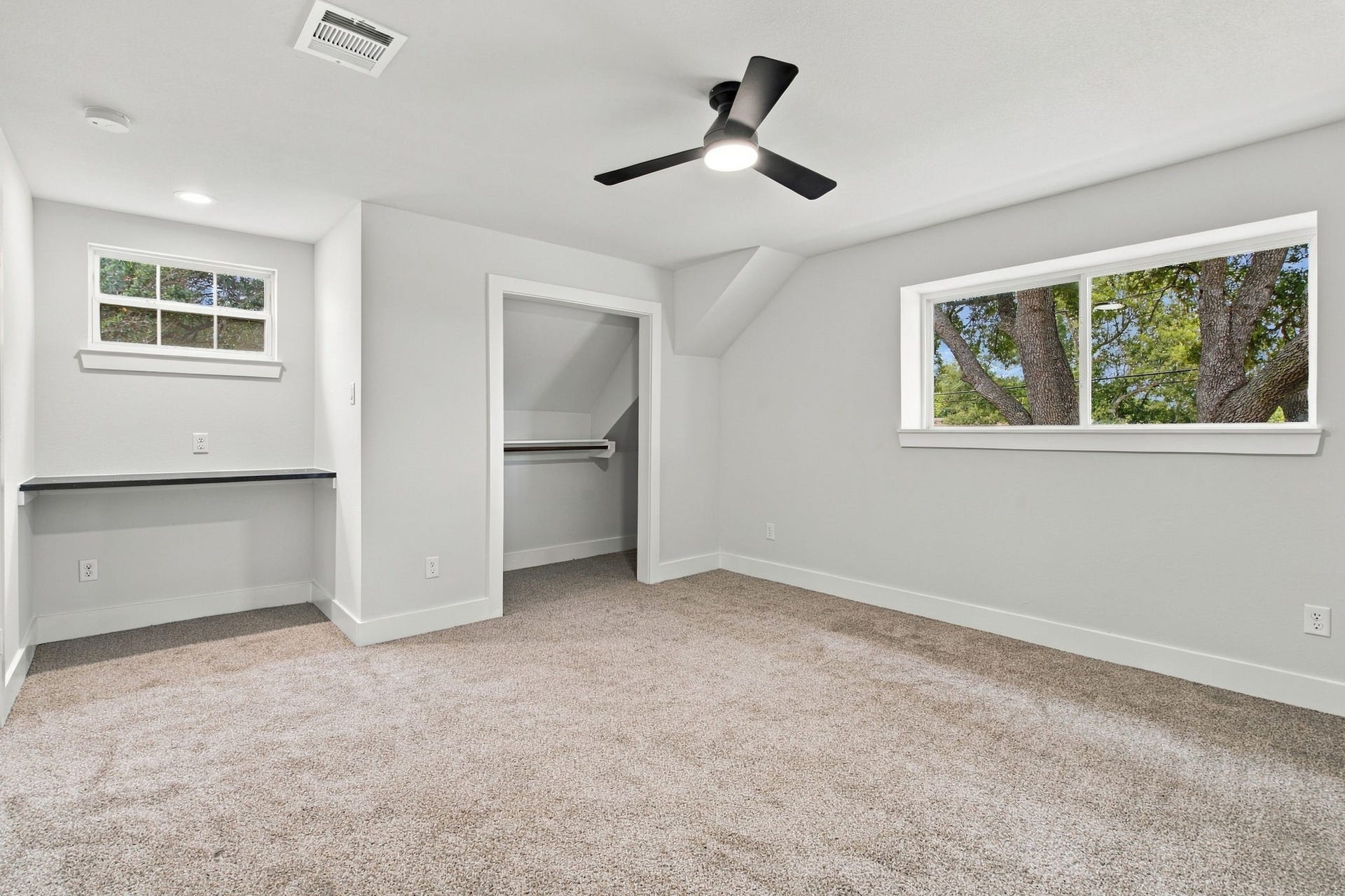 7734 Arrowhead Lane, Houston, TX 77075