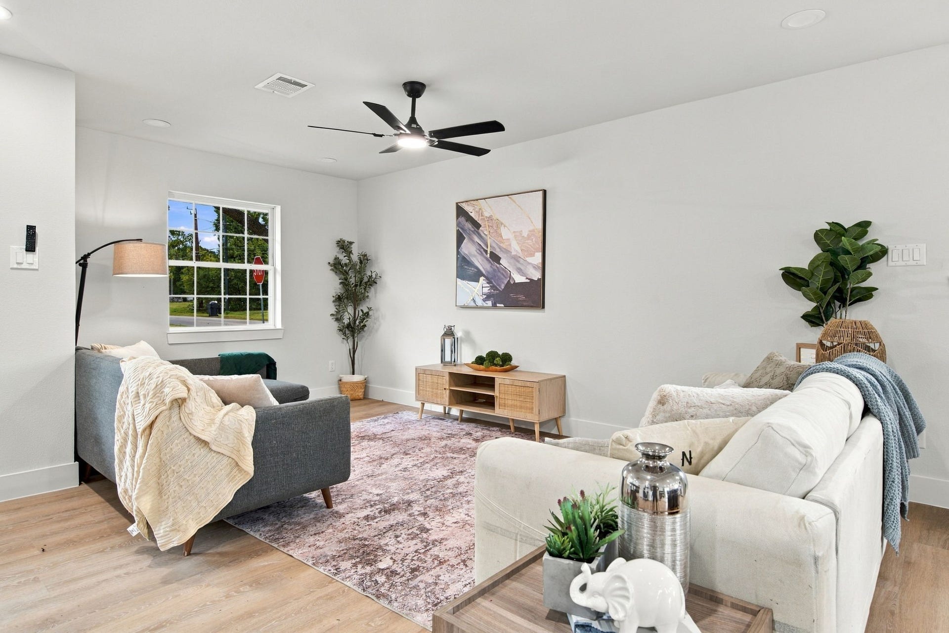 7734 Arrowhead Lane, Houston, TX 77075