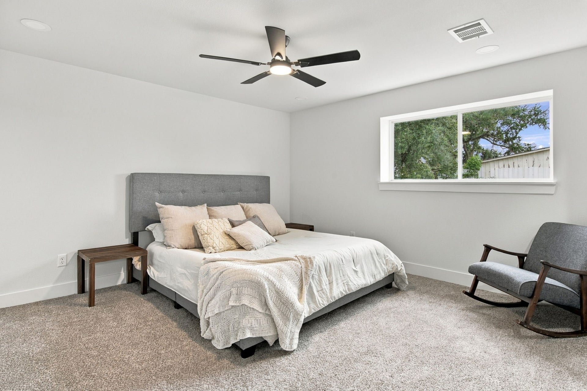 7734 Arrowhead Lane, Houston, TX 77075