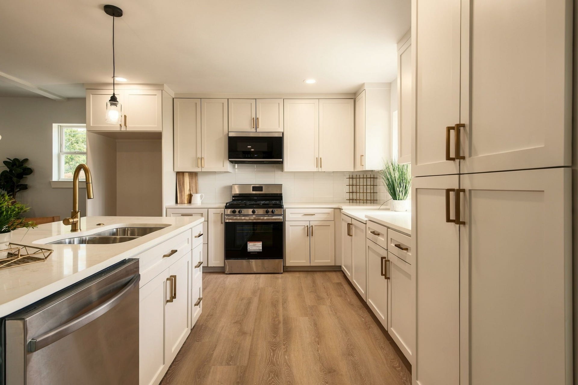 7734 Arrowhead Lane, Houston, TX 77075