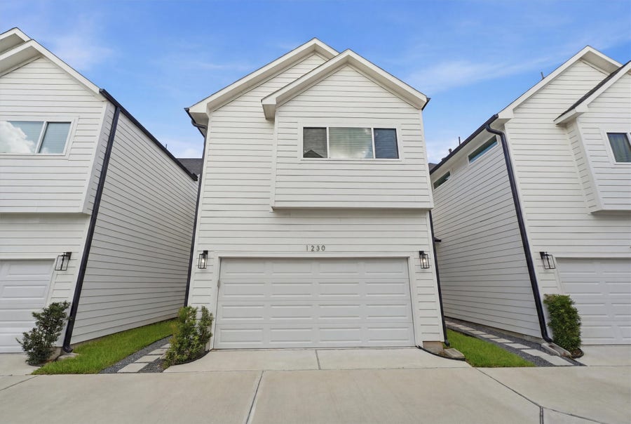Property photo for 1230 Mcneil Street, Houston, TX