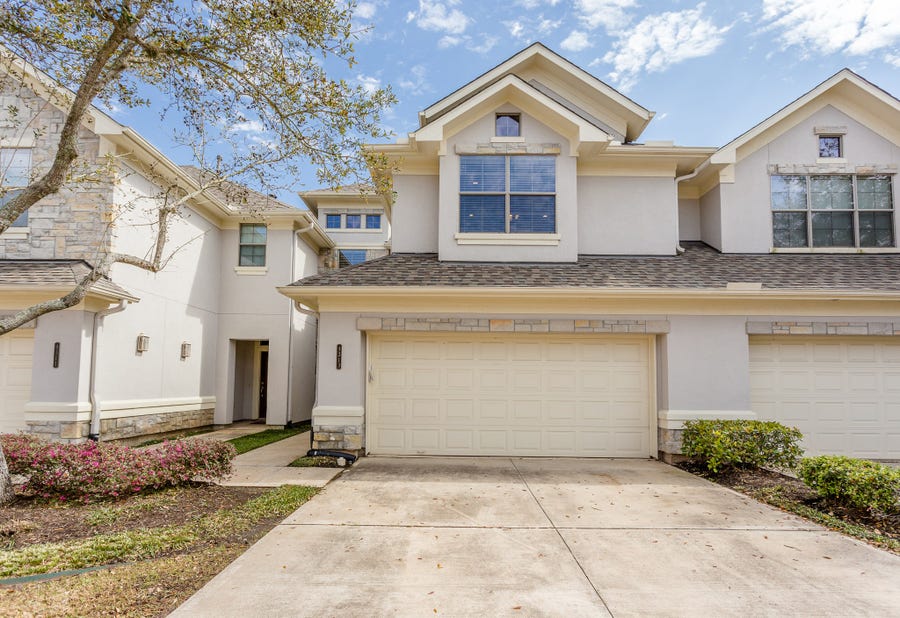 Property photo for 4313 Lake Walk Court, Missouri City, TX