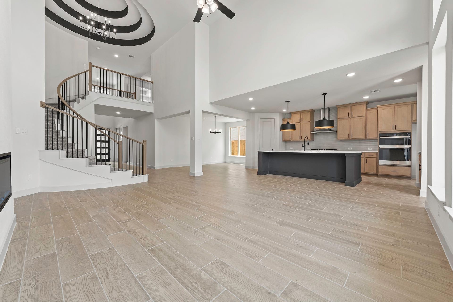 4727 Ravine View Lane, Fulshear, TX 77441 Representative image; features, selections and colors may vary.