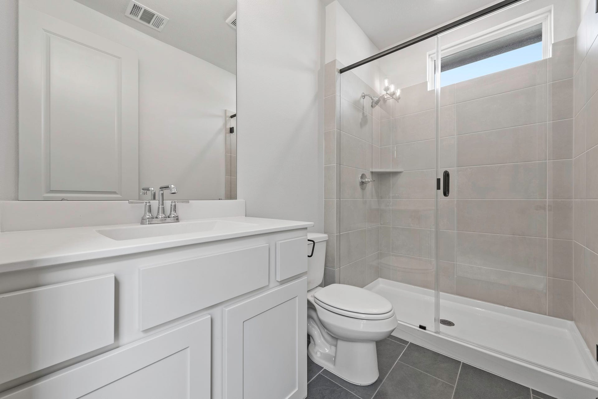 4727 Ravine View Lane, Fulshear, TX 77441 Representative image; features, selections and colors may vary.
